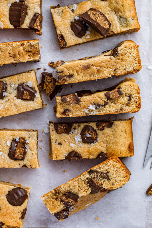 Peanut Butter Cup Blondies